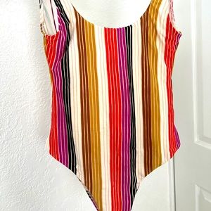 One piece billabong bathing suit